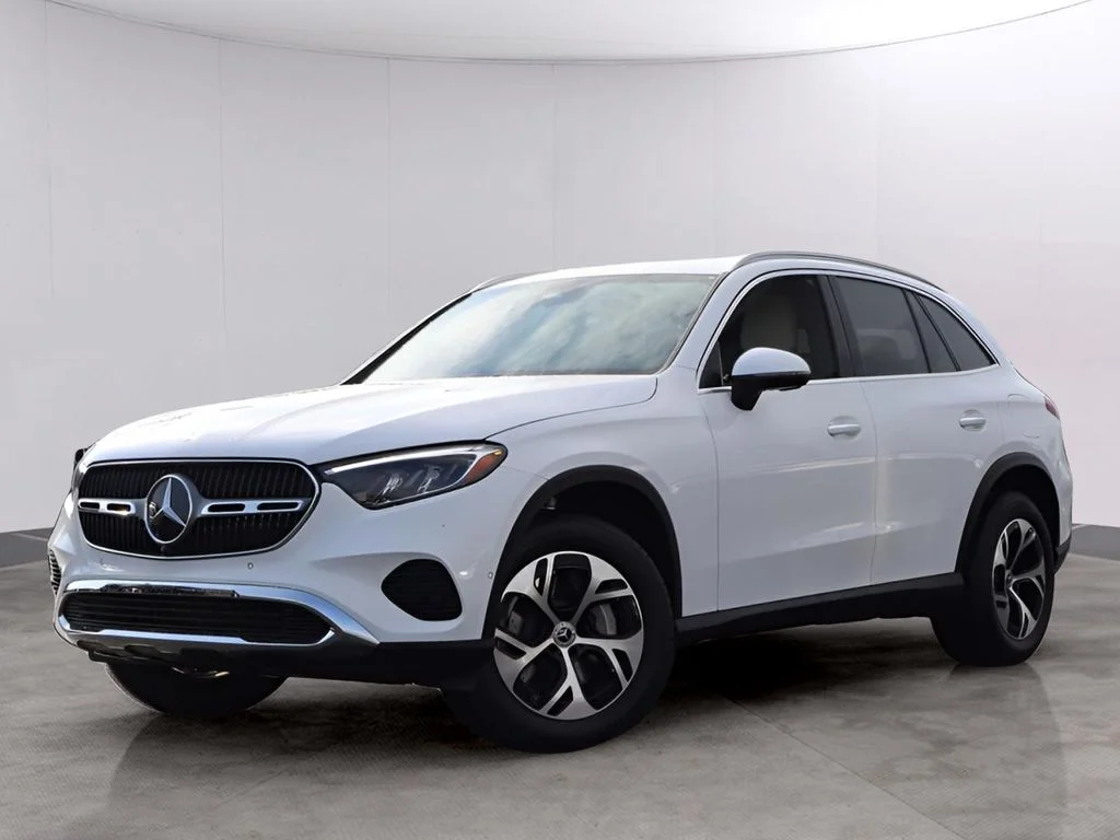 2025 Mercedes-Benz GLC GLC 350e 4MATIC's photo