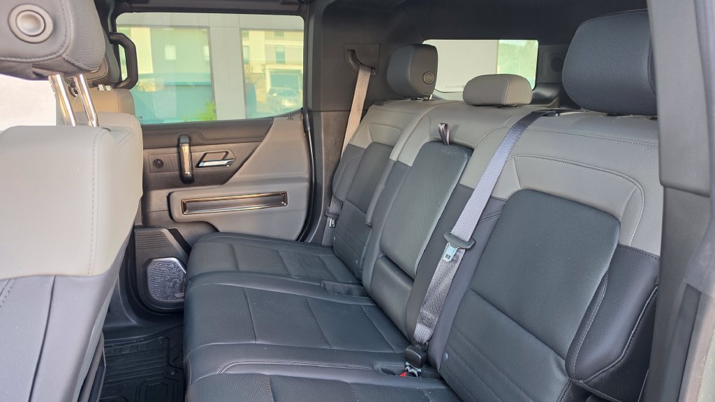 Used 2024 Moonshot Green Matte GMC 3X image 12