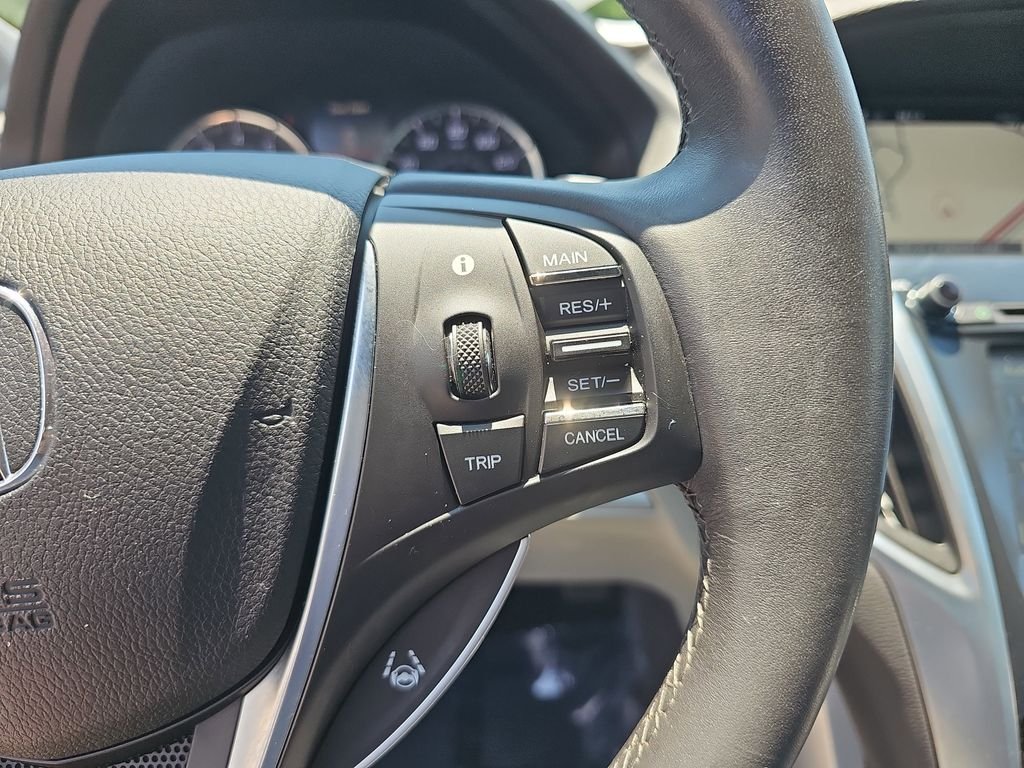 Used 2015  Acura V6 Tech image 17