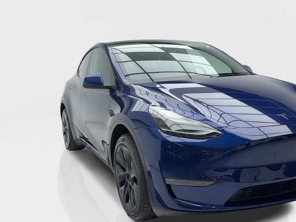 Used 2025 Tesla Model Y Long Range with VIN 7SAYGDEE2SA360675 for sale in Plano, TX
