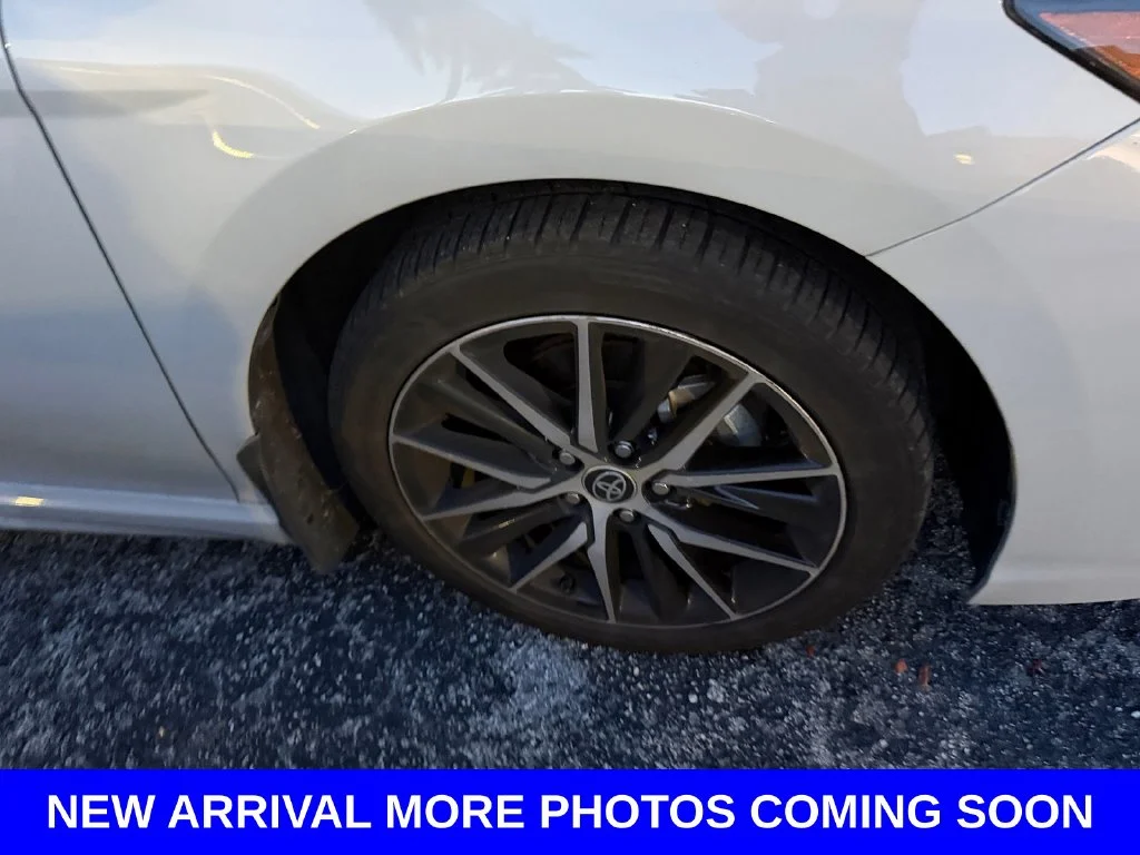 Used 2023 White Toyota SE image 4