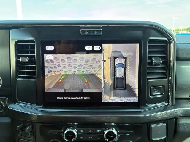 New 2026 Oxford White Ford Lariat image 15
