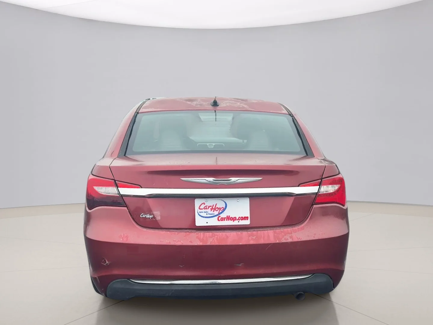 Used 2014 Red Chrysler LX image 4