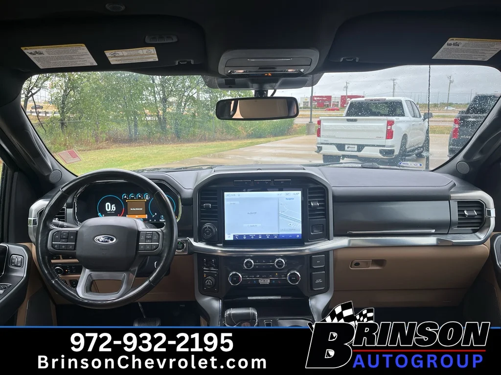 Used 2022 Agate Black Metallic Ford LARIAT image 13