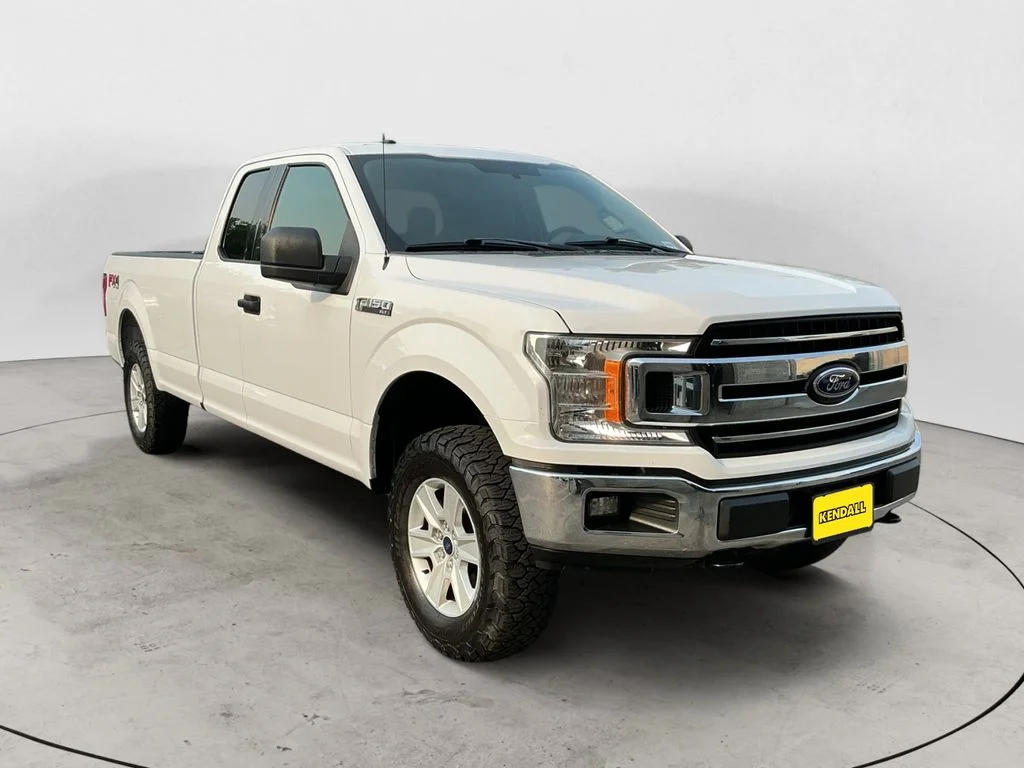 Used 2018 White Ford XLT image 3