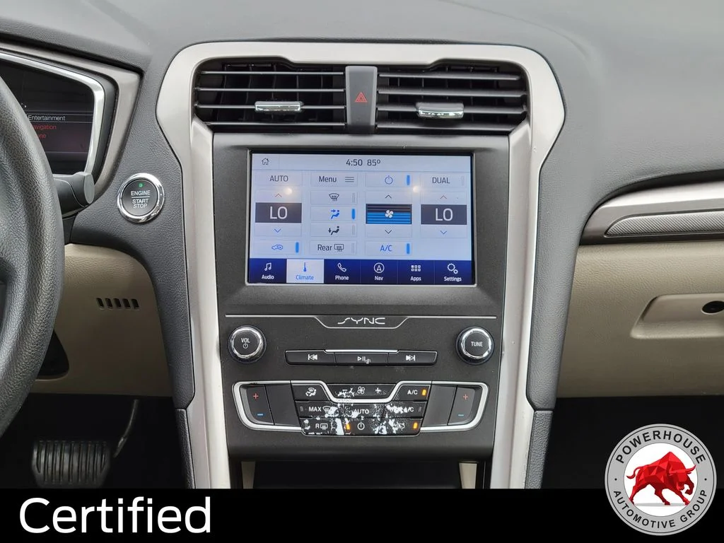 Used 2020 White Ford SE image 21