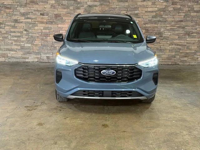 Used 2023 Vapor Blue Ford ST-Line image 2