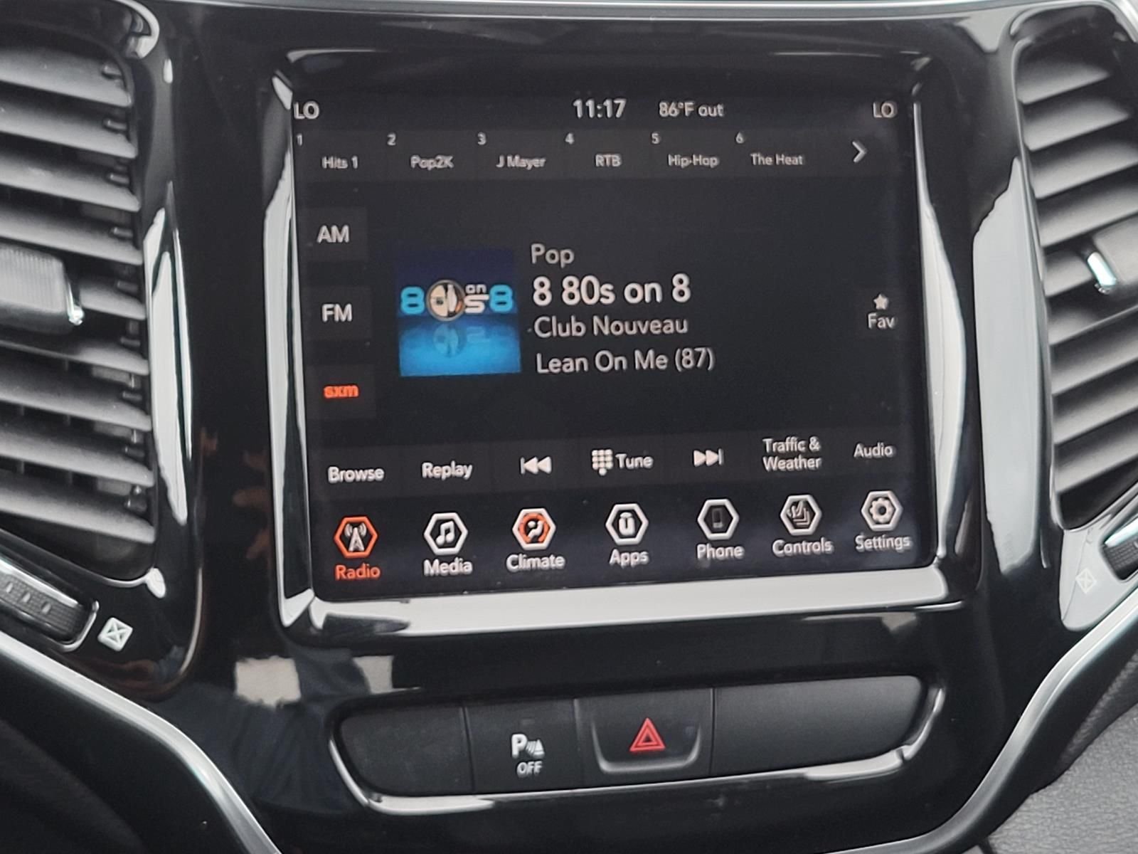 Used 2019 Bright White Clearcoat Jeep Limited image 24