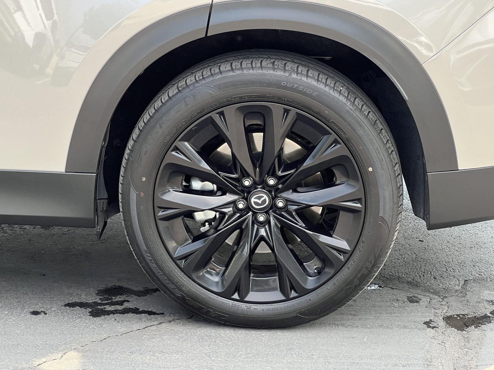 2025 Mazda CX-90 Premium Sport - Photo 14