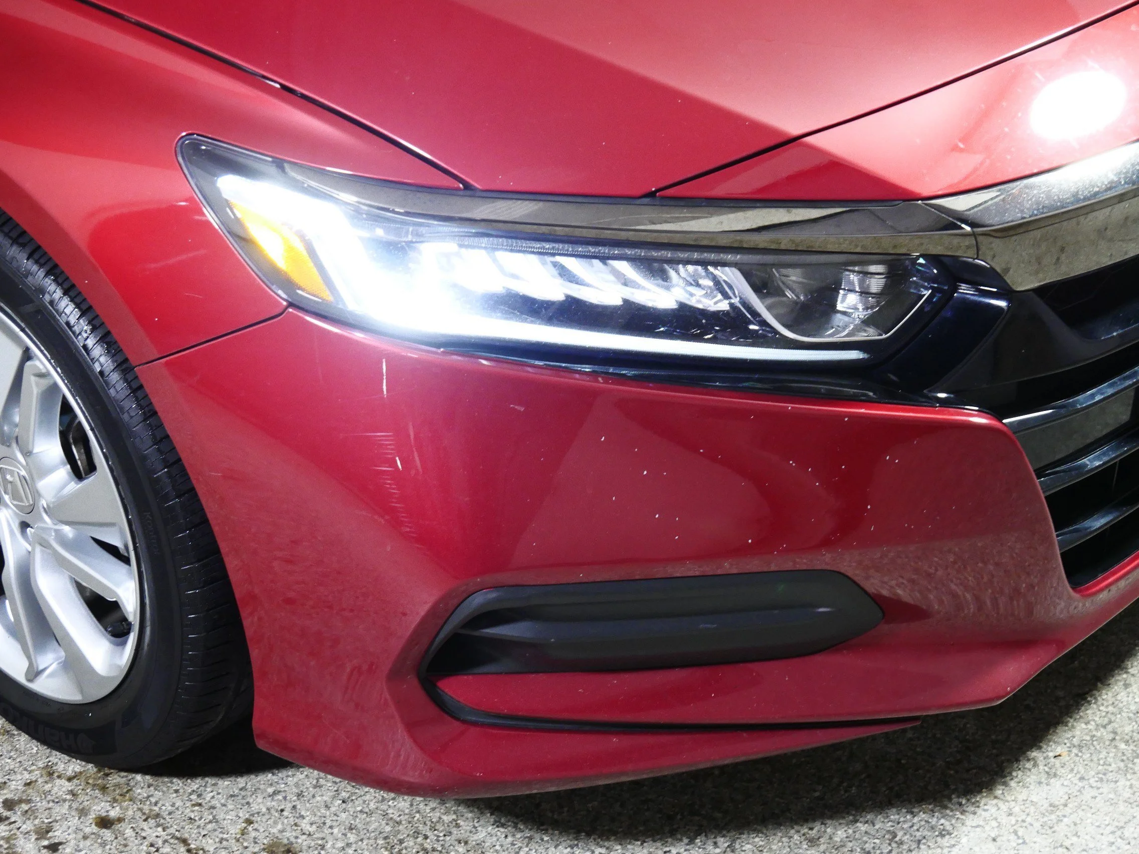 Used 2018 Radiant Red Metallic Honda LX 1.5T image 16