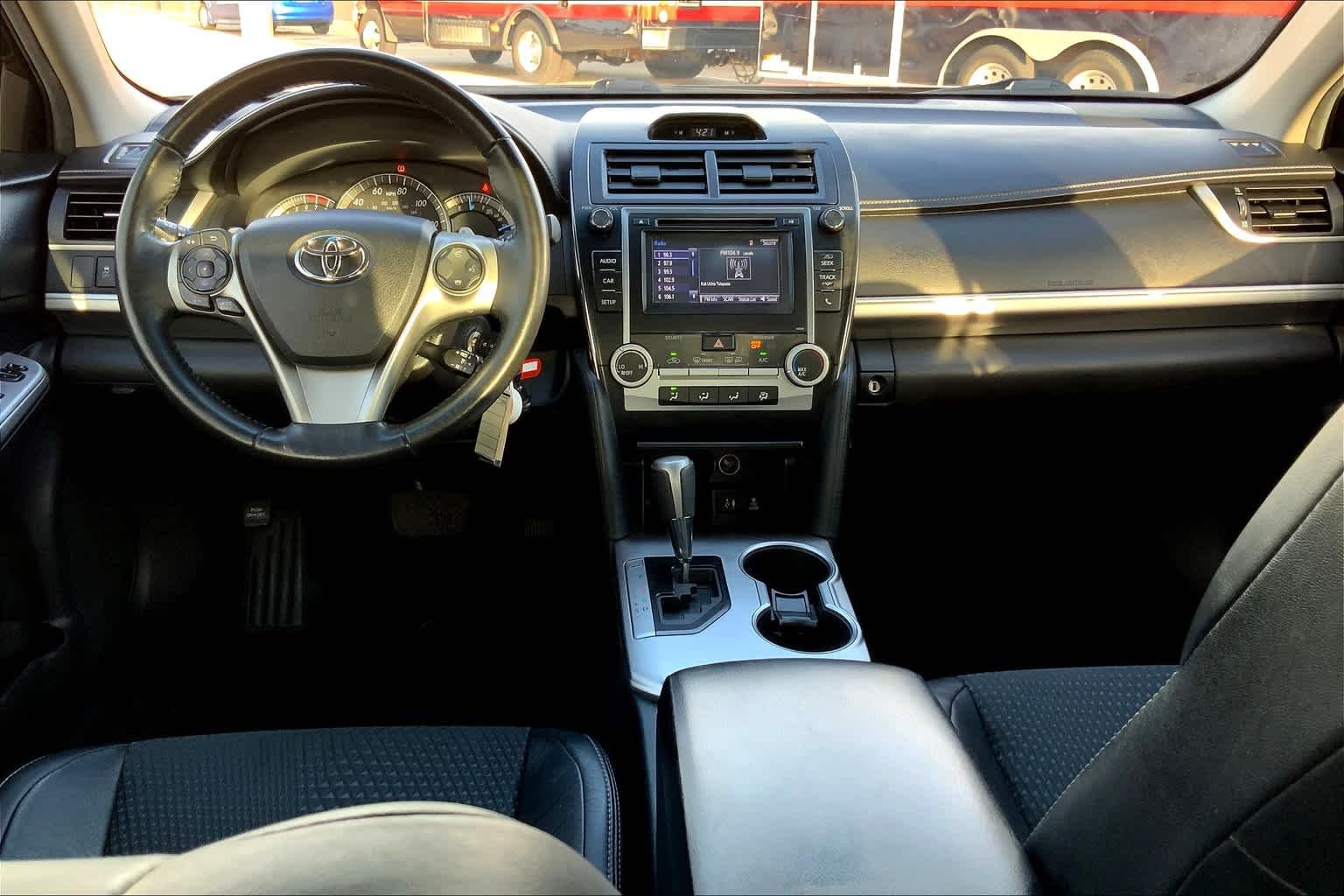 Used 2014 Attitude Black Metallic Toyota XLE image 15