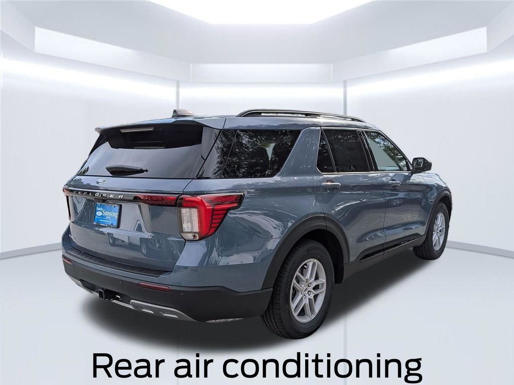New 2026 Vapor Blue Metallic Ford Active image 7