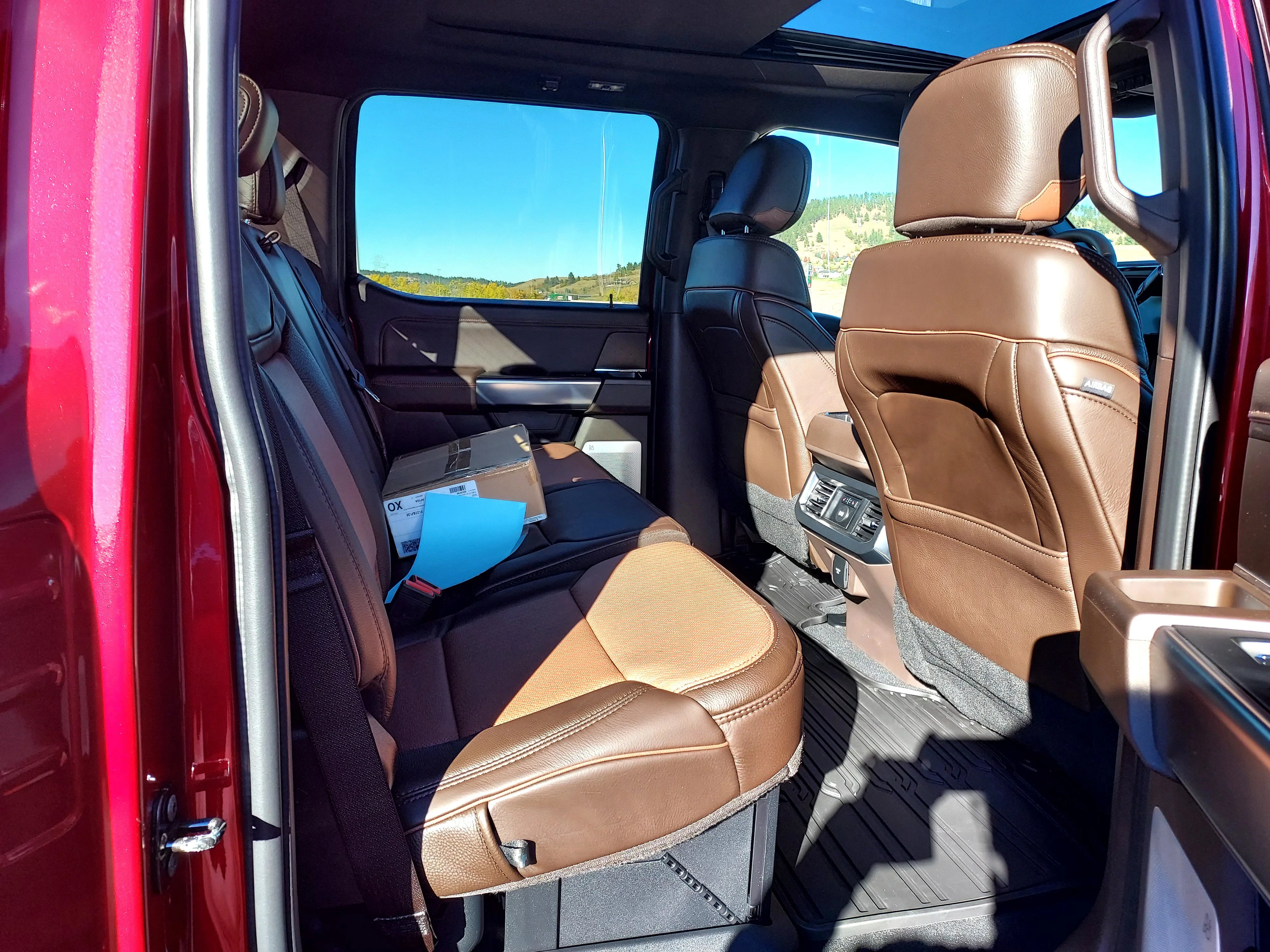 New 2026 Ruby Red Metallic Tinted Clearcoat Ford King Ranch image 24