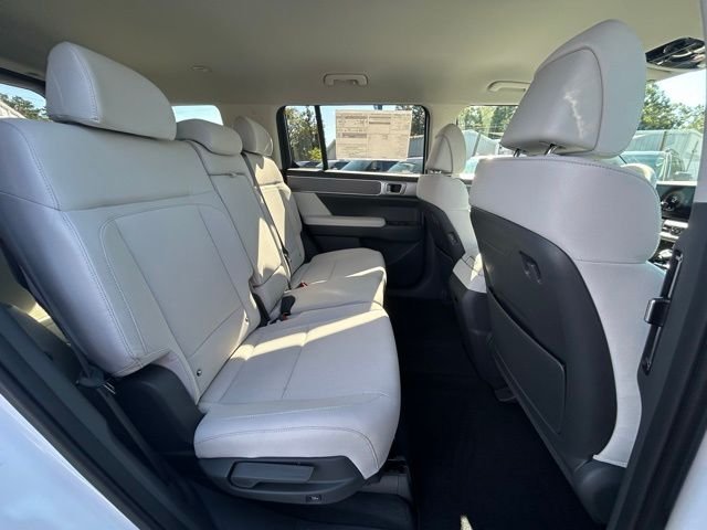 2026 Hyundai Santa Fe SE - Photo 6