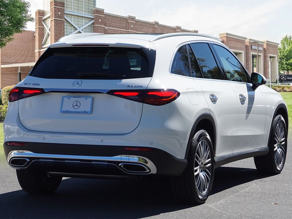 Used 2026 Polar White Mercedes-Benz GLC 300 image 5