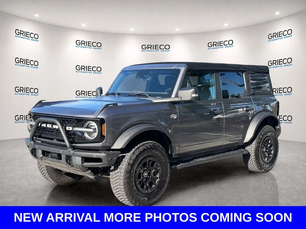 Used 2022 Gray Ford Wildtrak image 3