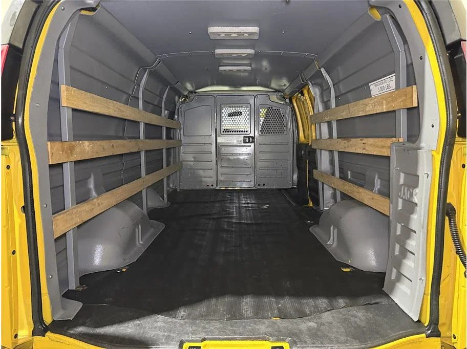 Certified Used 2018 Special Paint GMC Extended Van 3D image 18