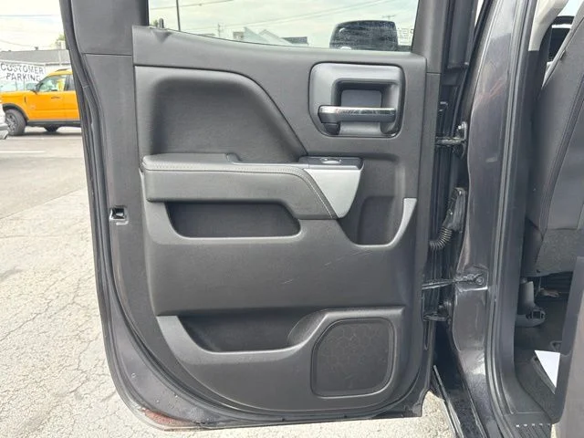 Used 2016 Gray Chevrolet LT image 24