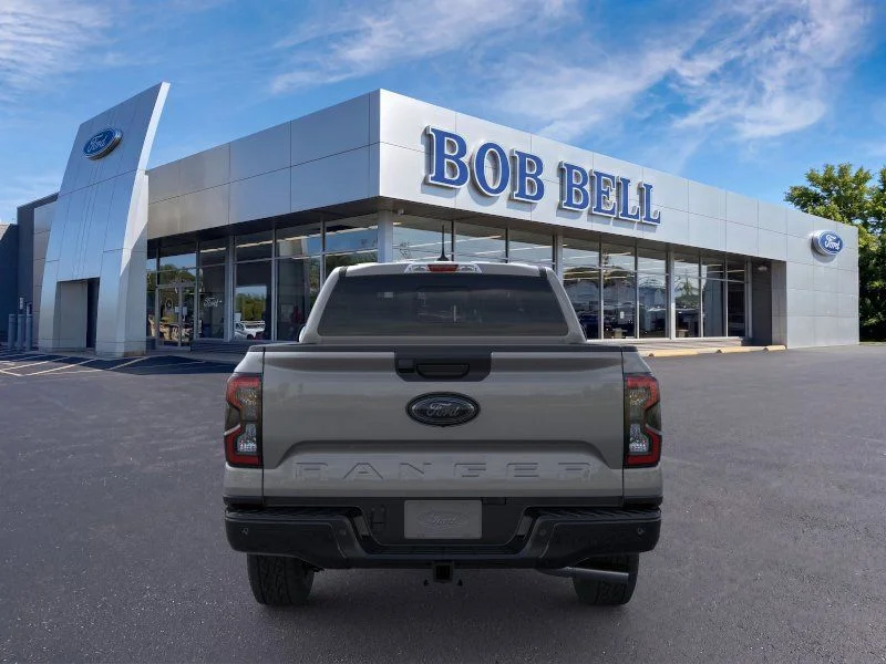 New 2026 Carbonized Gray Metallic Ford XLT image 5