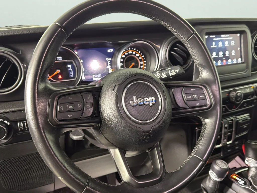 Used 2021 Gray Jeep Sport Altitude 4x4 image 21