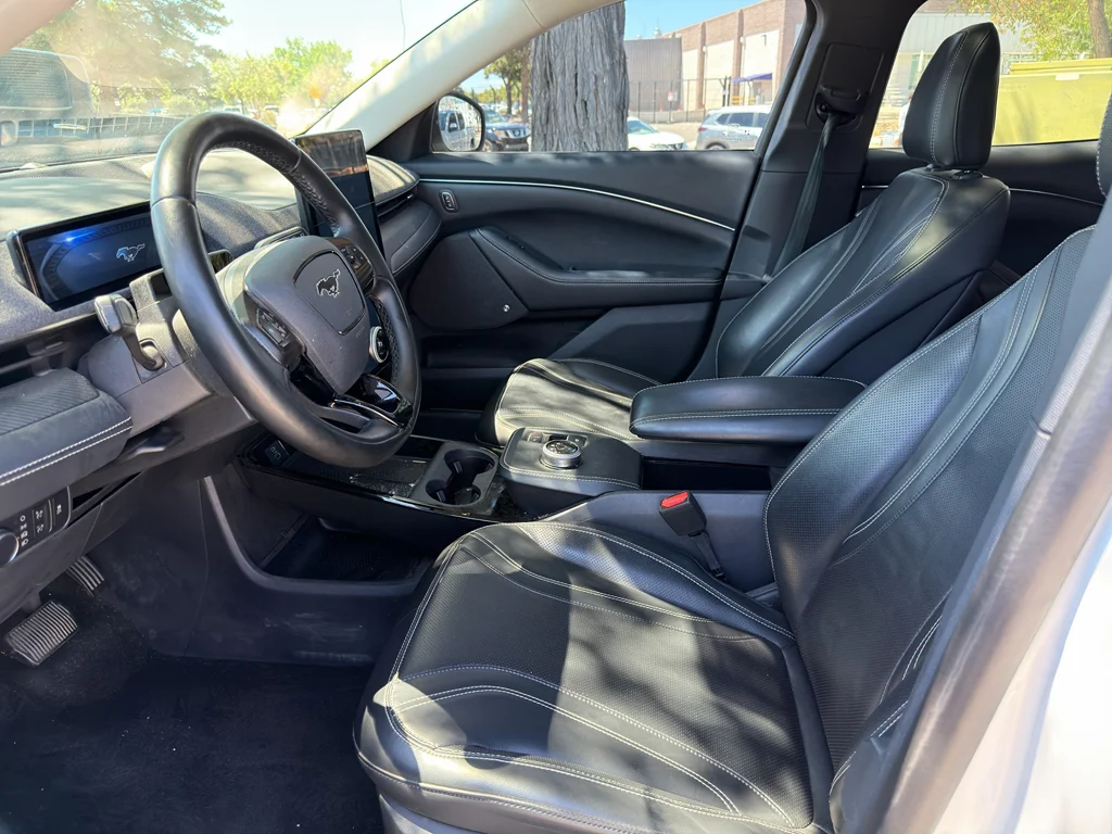 Used 2022 Star White Metallic Tri-Coat Ford Premium image 7