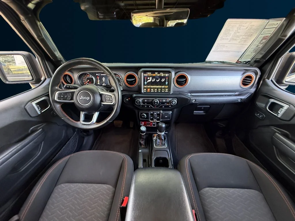 Used 2023 Gray Jeep Mojave image 12