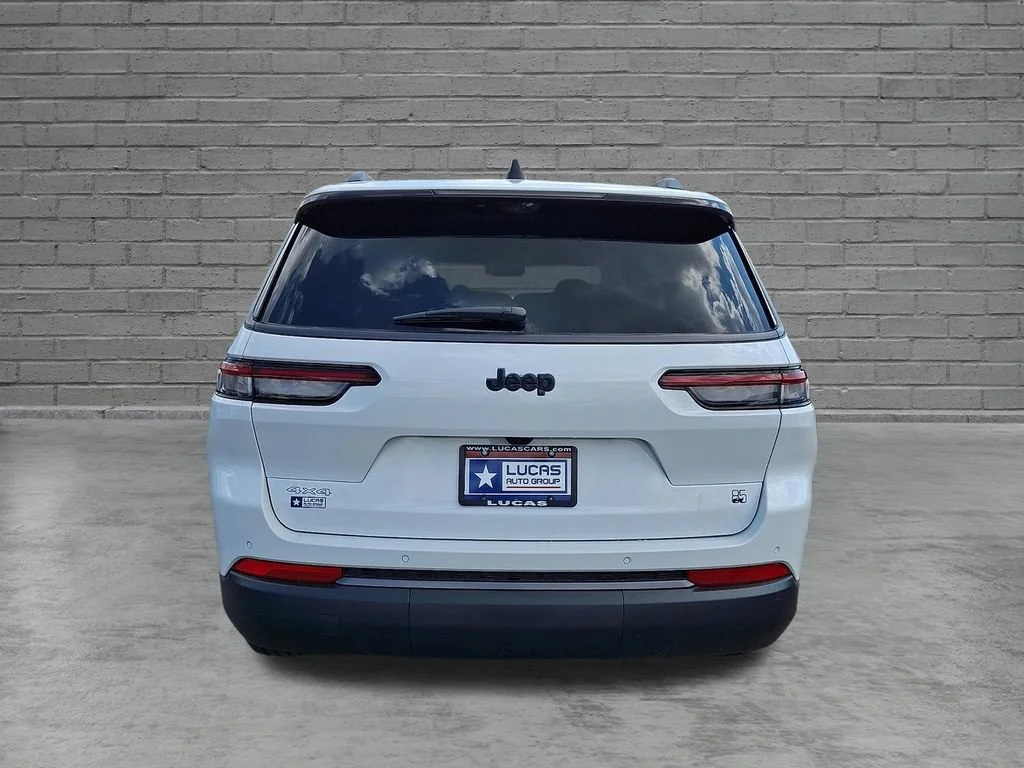 New 2026 Bright White Clearcoat Jeep 85th Anniversary Edition image 7