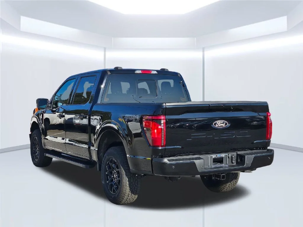 New 2026 Black Ford XLT image 25