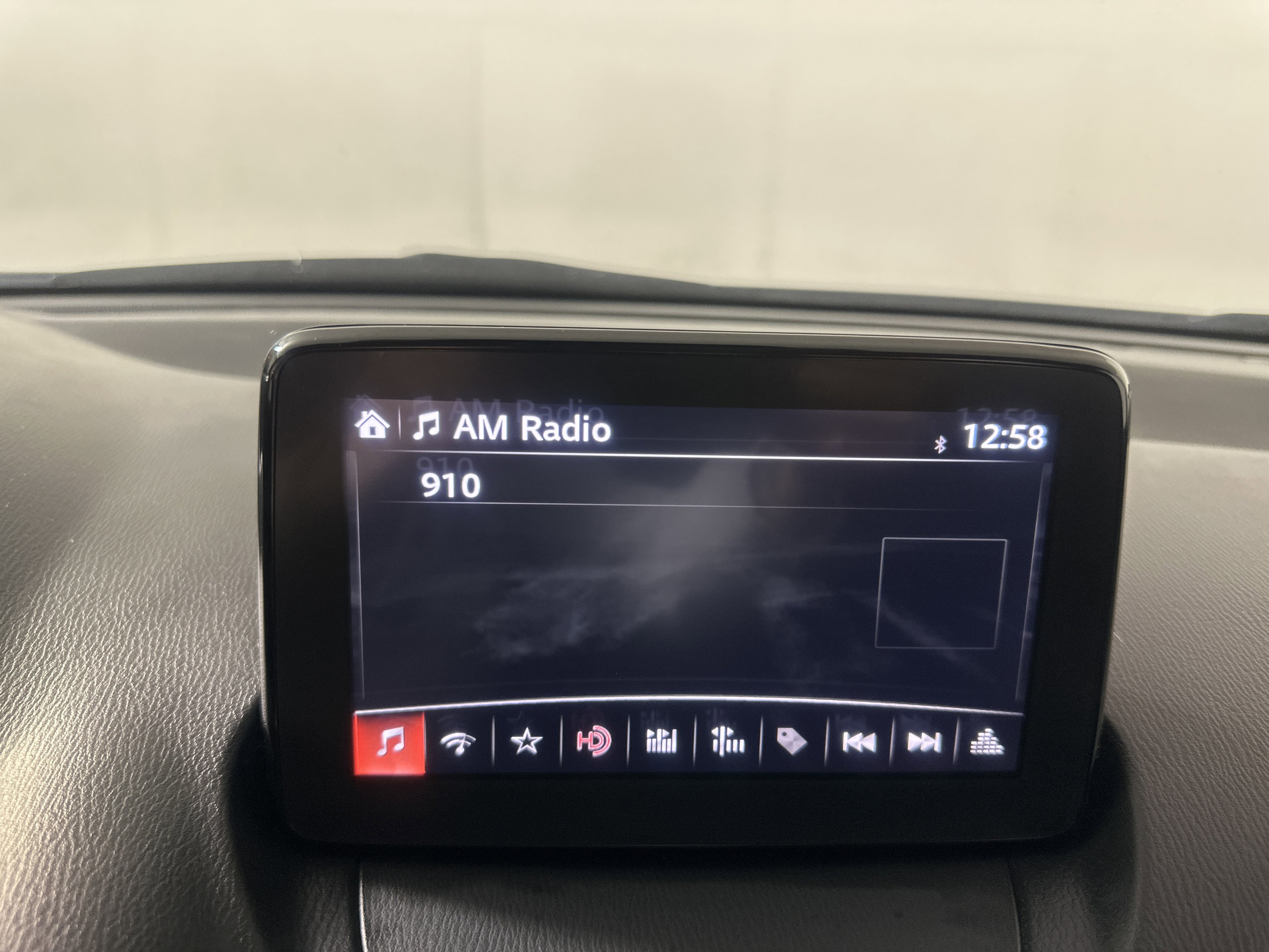 Used 2019 Ceramic Metallic Mazda Touring image 15