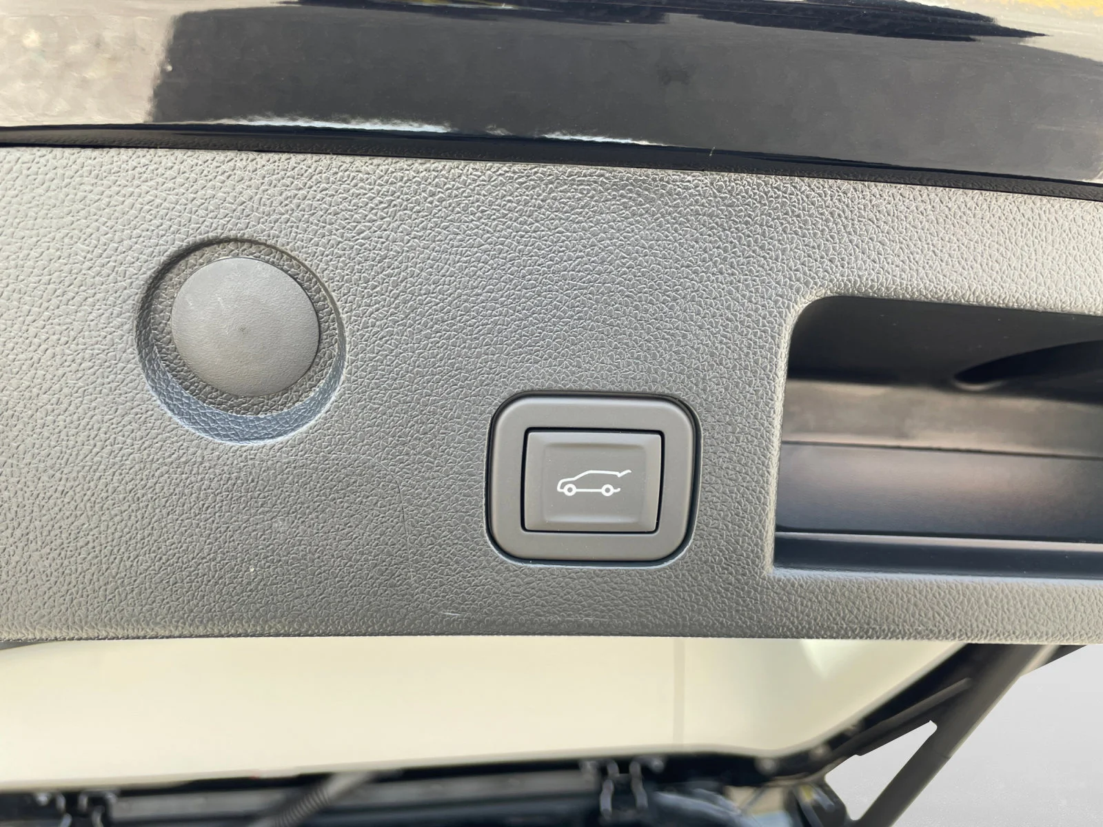 New 2026 Ebony Twilight Metallic GMC AWD Denali image 11
