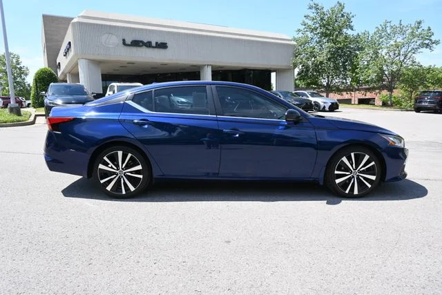 Used 2021 Nissan Altima SR with VIN 1N4AL4CV5MN351799 for sale in Brentwood, TN