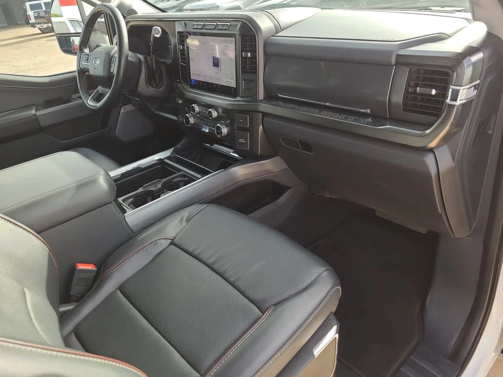 Used 2023 White Ford Lariat image 11