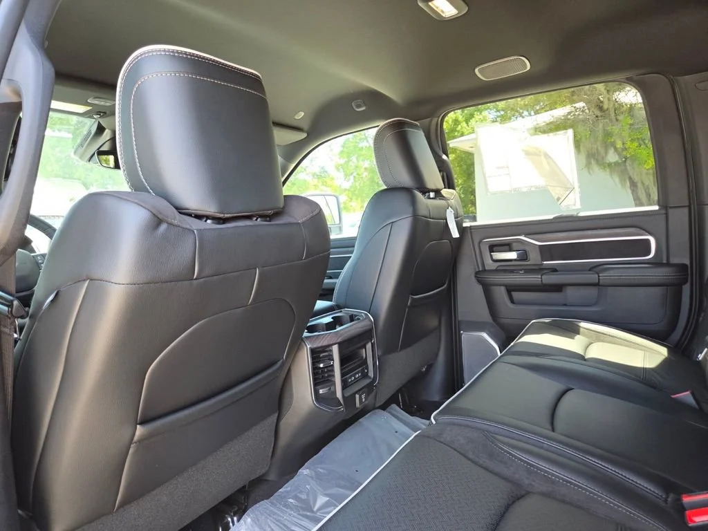 New 2026 Ceramic Gray Clear-Coat Exterior Paint RAM Laramie image 22