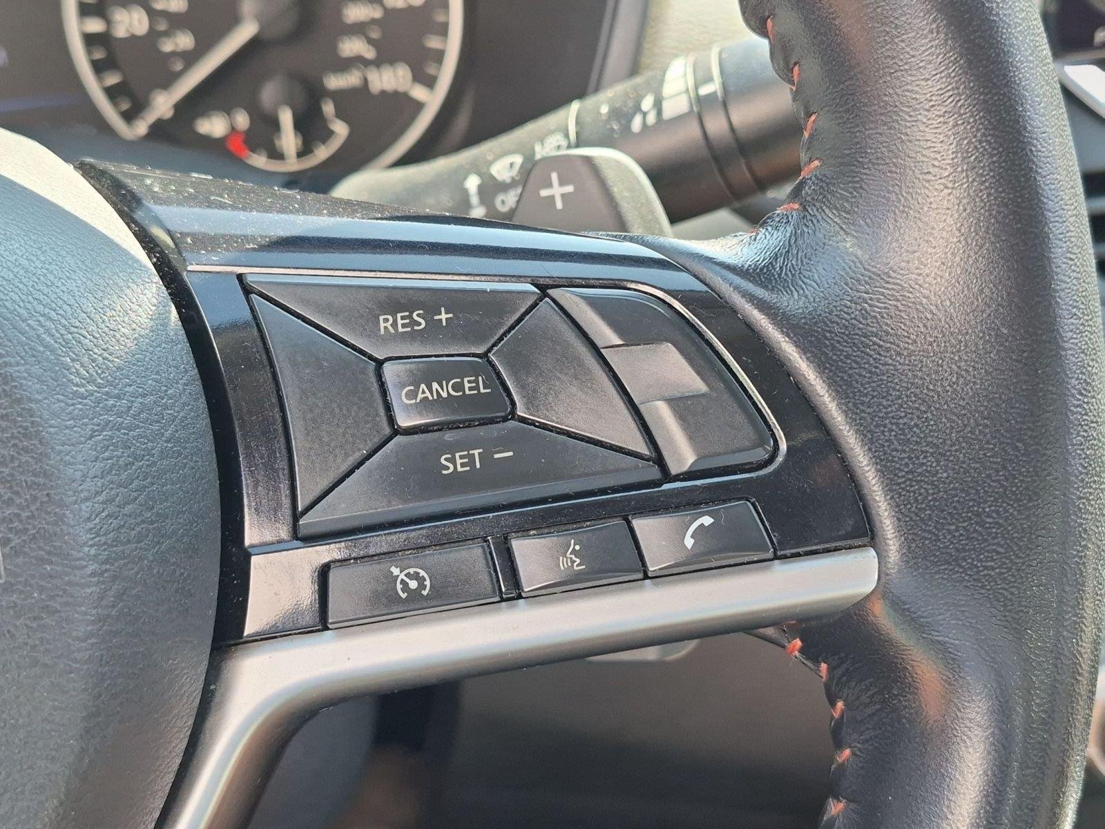 Used 2020 Super Black Nissan 2.5 SR image 26