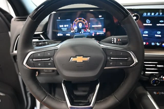 New 2026 Polar White Tricoat Chevrolet High Country image 26