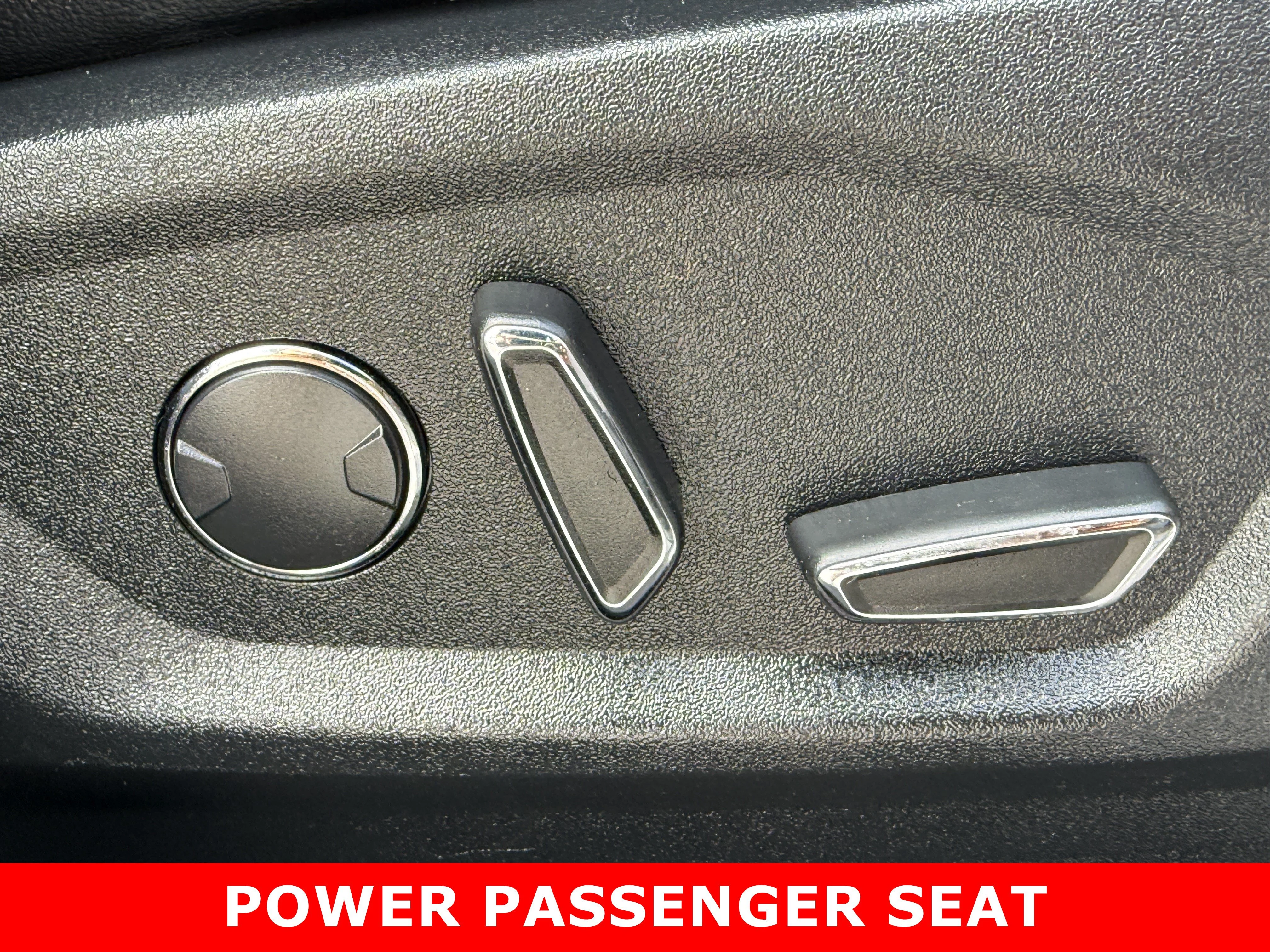 Used 2016 Gray Ford Titanium image 19