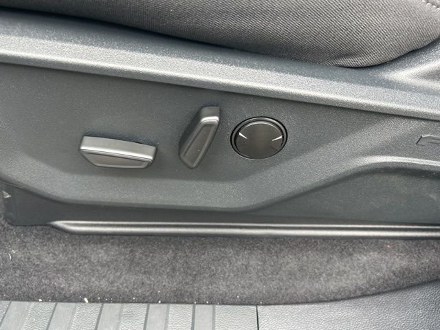 New 2026 Silver Ford XLT image 21
