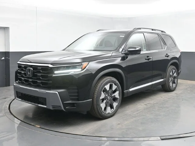 New 2026 Smoke Blue Pearl Honda Touring image 5