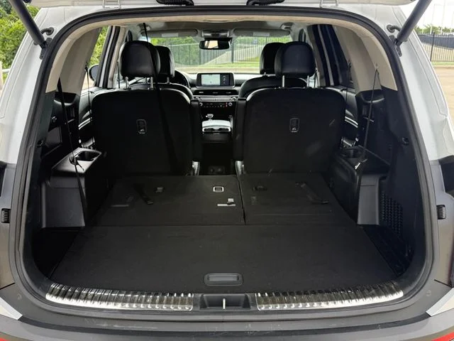 Used 2022 White Kia SX image 28