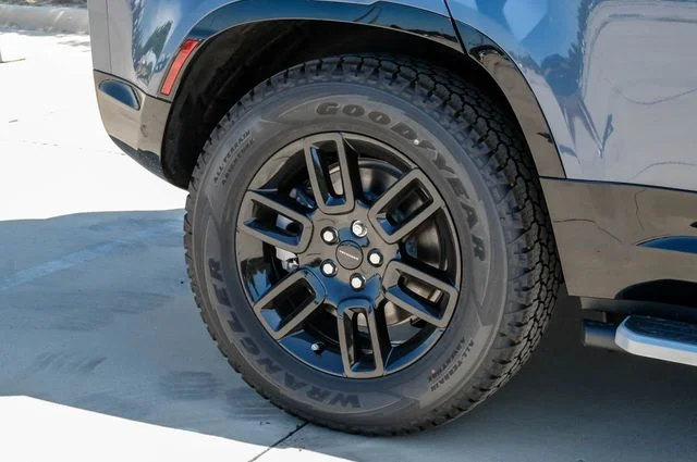 New 2026 Tasman Blue Land Rover X-Dynamic SE image 58