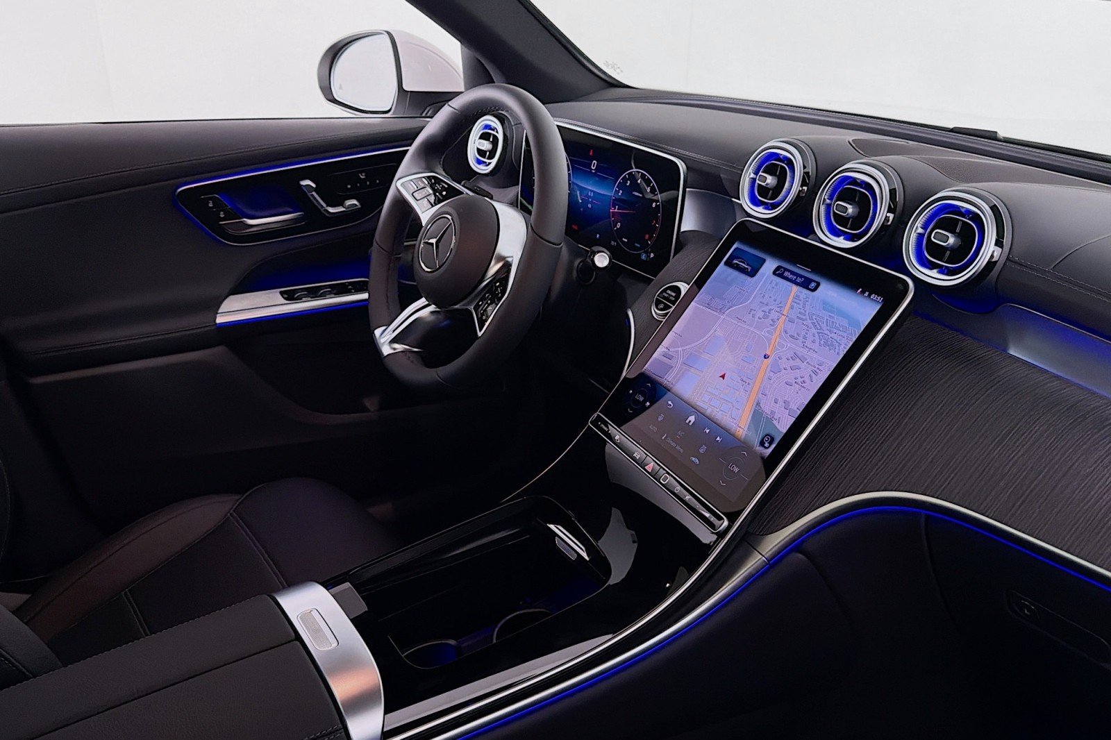 New 2026 Polar White Mercedes-Benz GLC 300 4MATIC® Coupe image 15