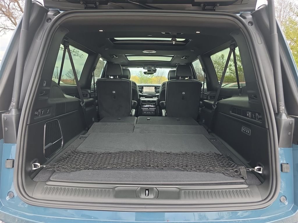 New 2026 Steel Blue Exterior Paint Jeep  image 13