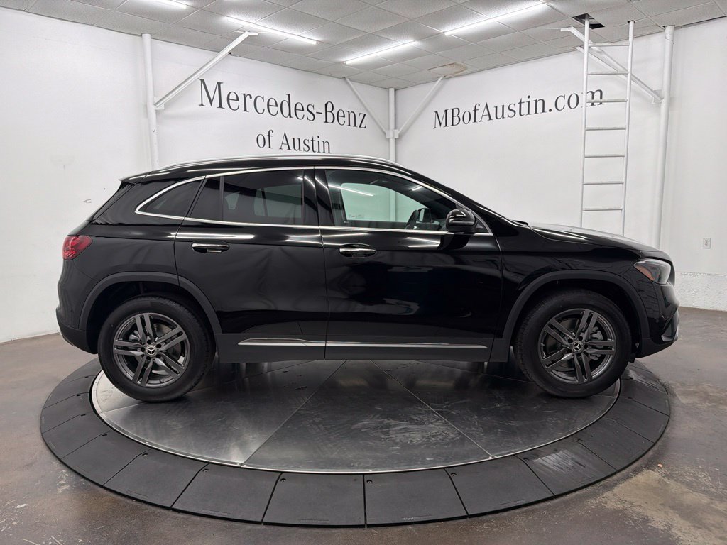 New 2026 Night Black Mercedes-Benz GLA 250 image 40