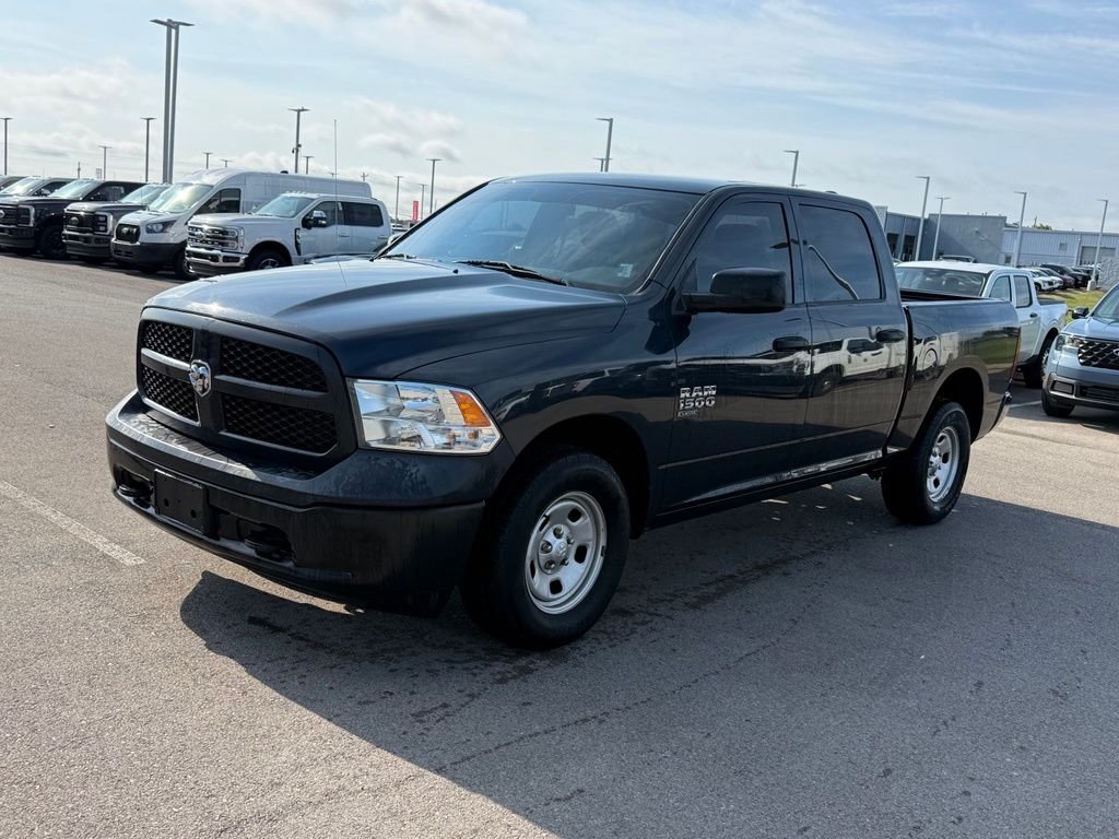 Used 2019 Gray Ram Tradesman image 21