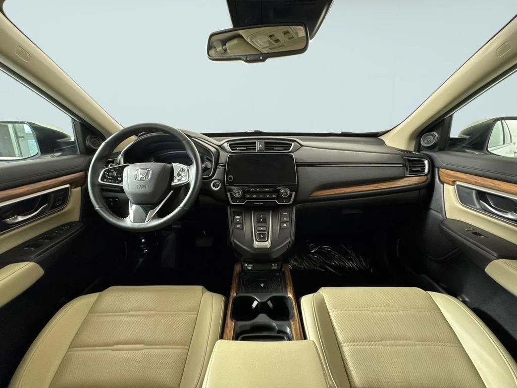 Certified Used 2022 White Honda Touring image 7