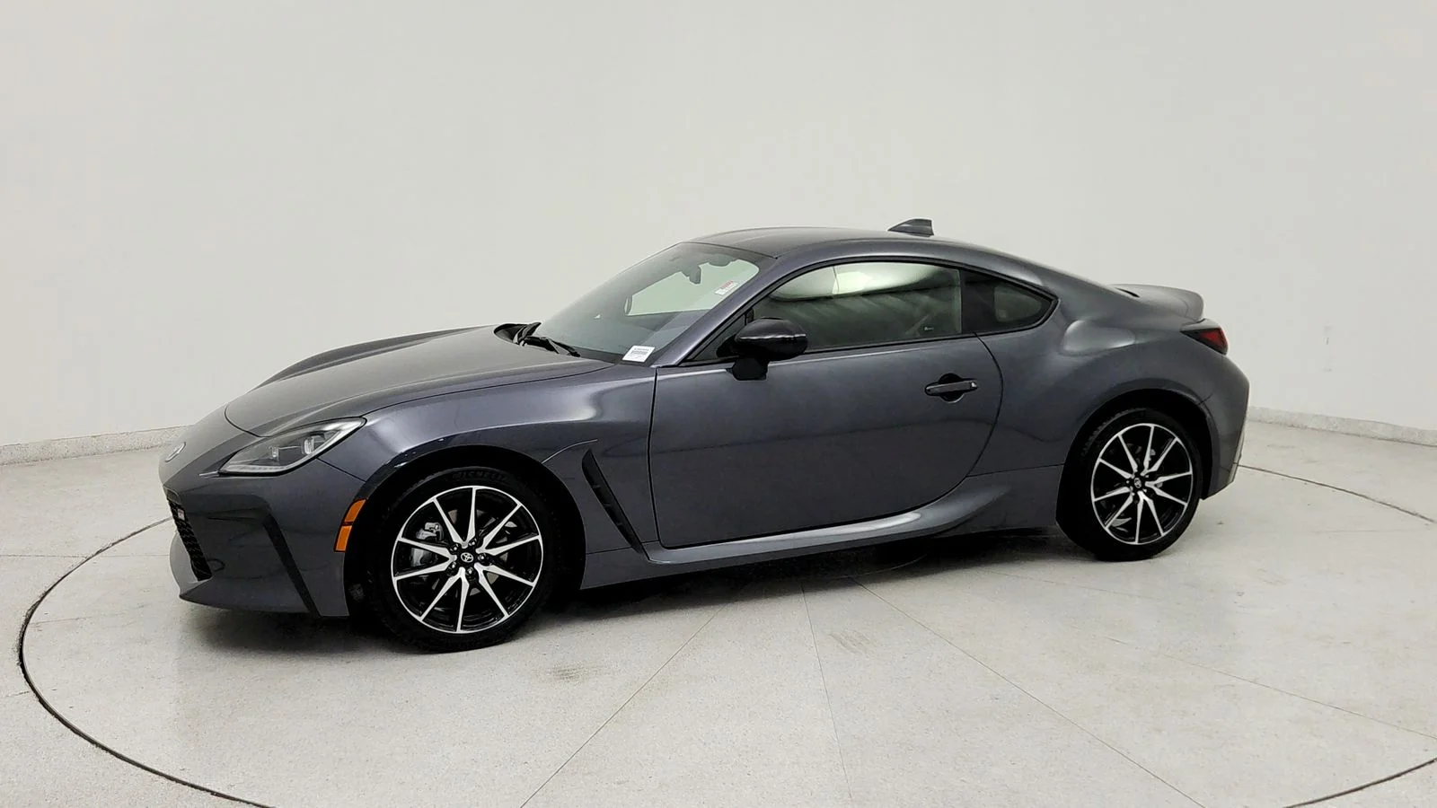 Used 2026  Toyota Base image 3