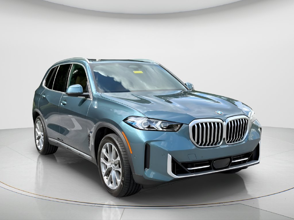 Certified Used 2024 Blue BMW xDrive40i image 3