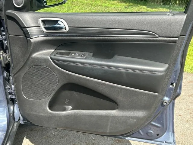 Used 2021 Blue Jeep Limited image 36