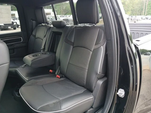 New 2026 Diamond Black Crystal Pearl-Coat Exterior Paint RAM Laramie image 23