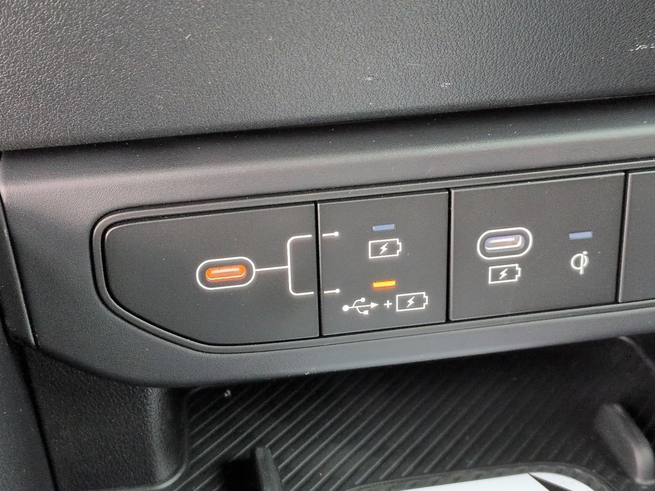 New 2026 Interstellar Gray Kia GT-Line image 26